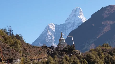 Hiking Path Laid By Sherpas In Himalayan Mountains To Everest Base Camp Trek Stock Footage 260816676