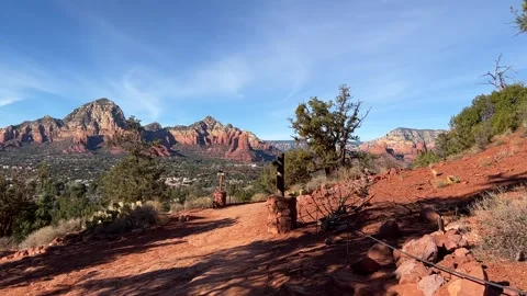 Hiking in Sedona 스톡 동영상 264939504