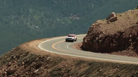 Hill Climb SUV 動画素材 10921489