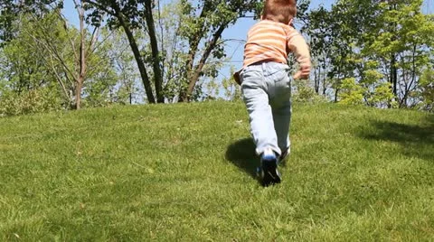 Hill runner 動画素材 10911459