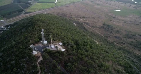 Hill at Sunset 2 4k Stockbeeldmateriaal 91799592