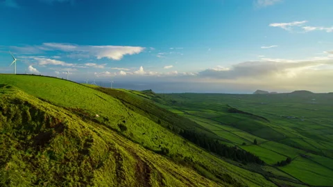 Up-hill view time lapse panoramic view of rural landscape Stock Footage 140350382