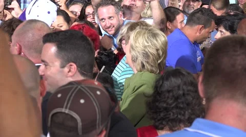 Hillary Clinton Greets Crowd Of Supporters At Rally In Tampa Flordia 03 Video stock 65290334