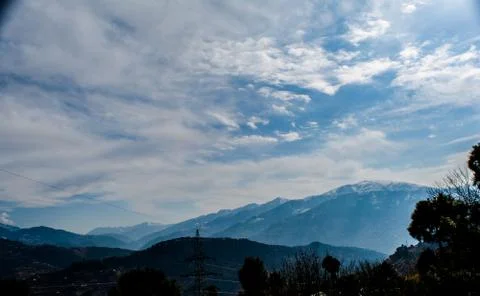 Himalayan mountain range covered with the snow at patnitop a city of Jammu, Stock-Fotos