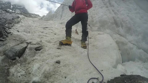 Himalayan mountaineer at Himalaya snow capped peak Stock Footage