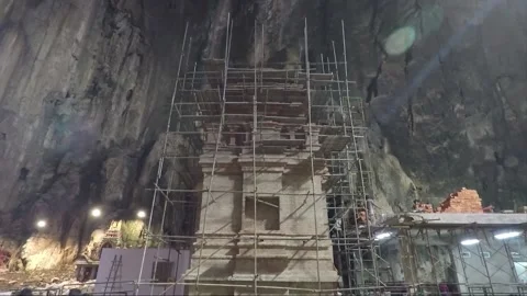 Hindu temple inside Main cave, Batu caves, Selangor, Kuala Lumpur, Malaysia Stock Footage 196386333