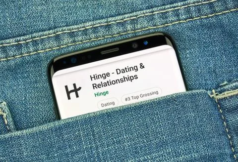 Hinge mobile app on Samsung s8. Stockfoto's