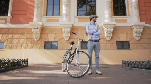 Hipster with retro bicycle Stock Footage 98212778