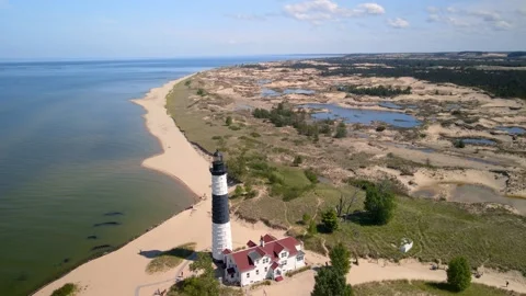Historic Big Sable point light house in Ludington state park . Stock-Footage 321615971