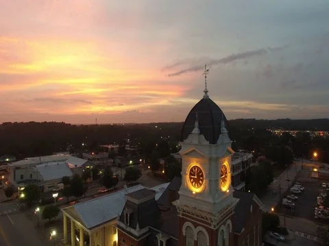 Historic Covington Reveal Vídeo Stock 77218910