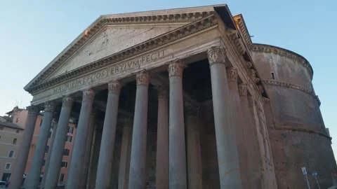 Historic facade of the Pantheon with Corinthian columns in Rome Vídeos de archivo 337231641