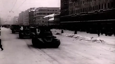 Historic footage of Soviet troops during Battle of Moscow 1941 Vídeo Stock 330263126