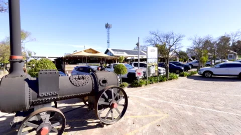 Historic portable engine displayed at popular Peregrine Farm Stall in Grabouw 스톡 동영상 341547588