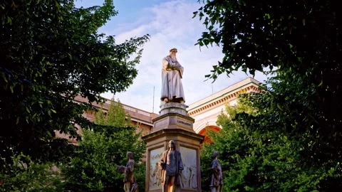 Historic statue of Leonardo da Vinci in Piazza della Scala, Milan Stock Footage 344100230