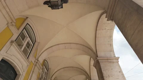 Historic stone arches interior. Vidéo 327686587