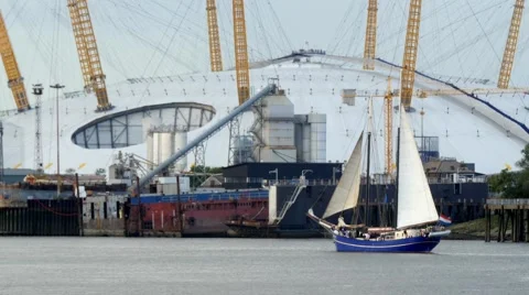 Historic tall sailing ship on the river Thames Stock Footage 57529111