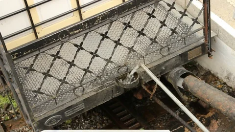 Historic water elevator refilling close up - Bom Jesus, Braga, Portugal Stock Footage 96374198