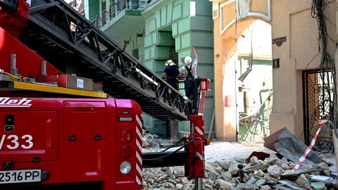 Historical building damaged by a Russian rocket in Odessa, Ukraine 4K Vídeos de archivo 247244468