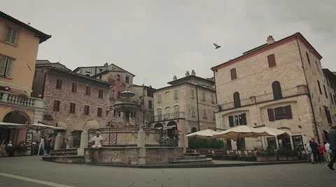 Historical square in Assisi Stock-Footage 66419426