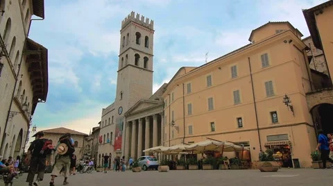 Historical square in Assisi Stock-Footage 66419896