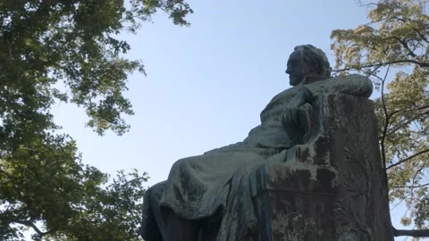 Historical Statue 動画素材 138085302