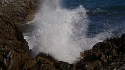 Hit the rocks Vidéo 143032795