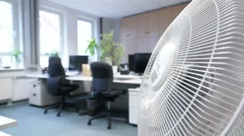 Hitze im Büro Stock Footage 11912440