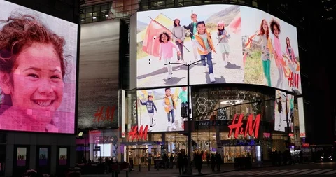 HM store on Broadway New York Stock Video Pond5
