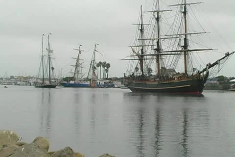 HMS Bounty &amp; Tall Ship time lapse in harbor channel Stock Footage 12446904