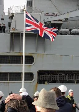 HMS Illustrious returns from the philippines Stock Photos