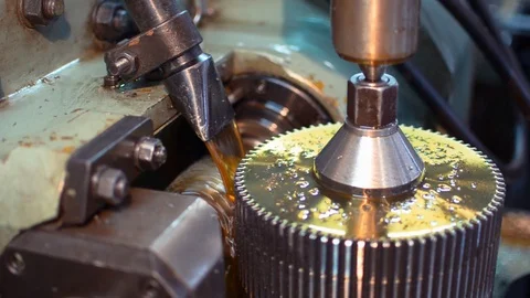 Hobbing machine Video stock 86100639