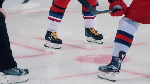 Hockey referee holding on face off point Stock Footage 70476730