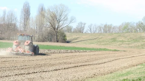 Hoeing machine 動画素材 107641664