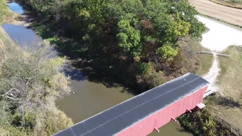 Hogback Covered Bridge in Madison County Iowa Vidéo 263865116