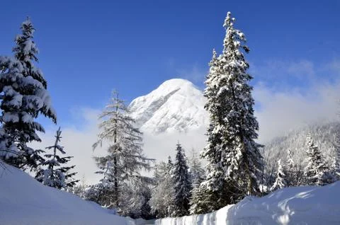 Hohe Munde peak in the Alps in winter Stock Photos