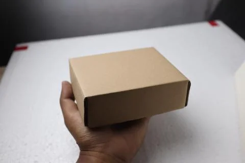 Hold corrugated box for packaging Stock Photos