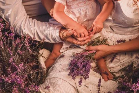 Hold hands Foto stock