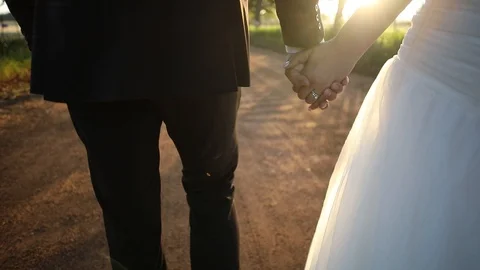 Holding Hands at Sunset Stock-Footage 114415729