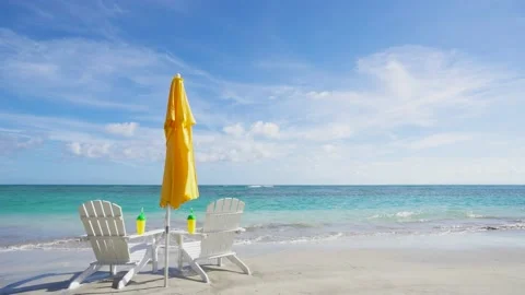 Holiday on the beach and sea loop video. Vacation on Dominican Republic beach 動画素材 138037880