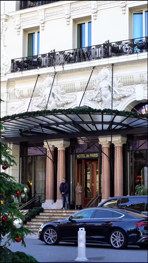 Holiday Decorations in Monaco. Vidéo 322136919