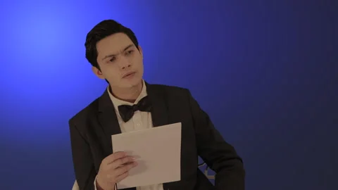 Hollywood actor not satisfied with script 4k Stock Footage 160364986