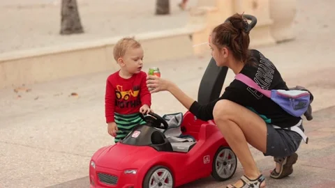 At Hollywood Beach. Stock Footage 235727880