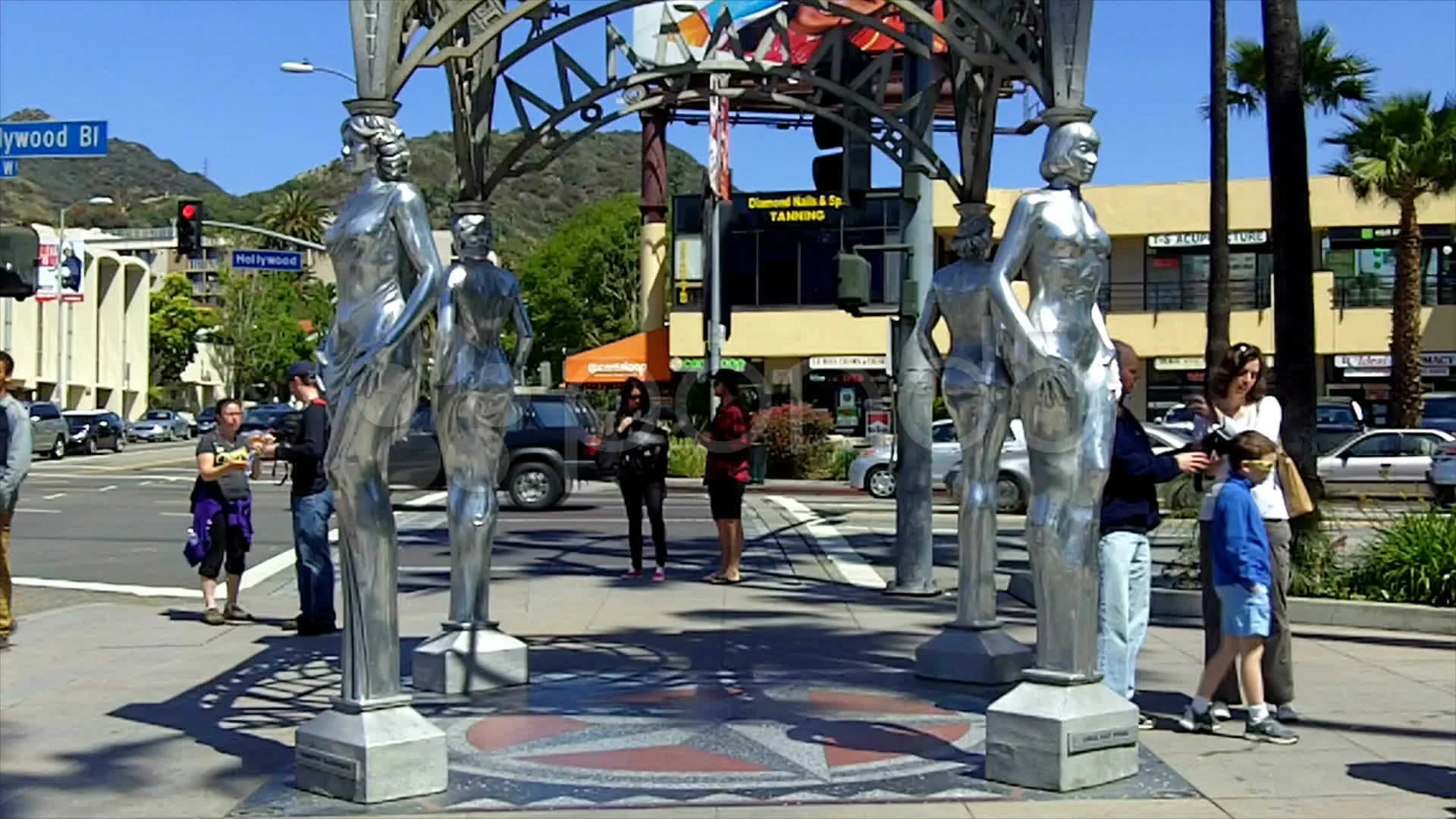 Risultati immagini per gazebo hollywood walk of fame