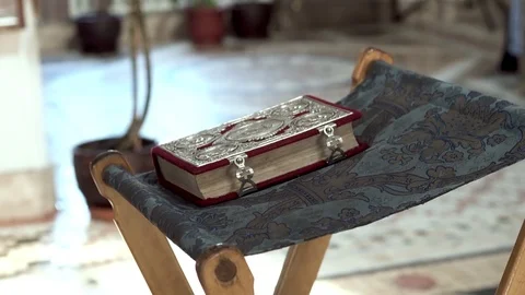 Holy bible 스톡 동영상 104857554