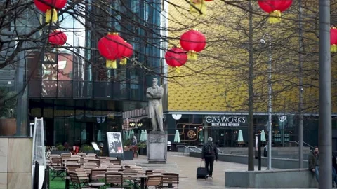 HOME and Engels statue at First Street, Manchester 1 動画素材 231406860
