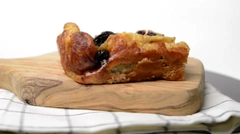 Home baked fresh bread pudding 스톡 동영상 60608869