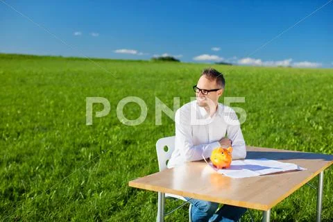 Home builder Stock Photos