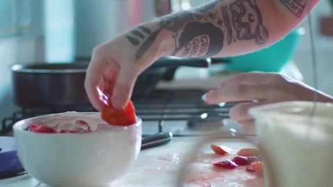 Home cooking 库存影片 159678140