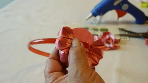 Home Crafts 24 Vídeos de archivo 64131834