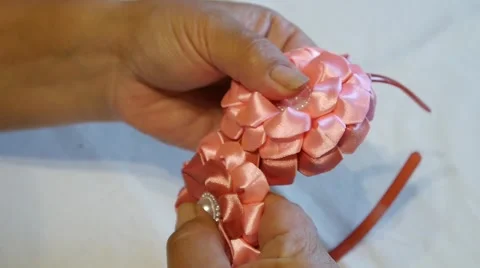 Home Crafts 34 Vídeos de archivo 64134092